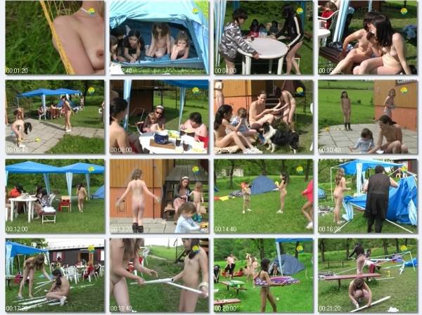 Family naturism video - Hoola Hoola [Bodyart Collection]