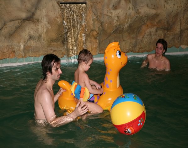 Family of naturist in an aquapark - photo FKK [Bodyart Collection]